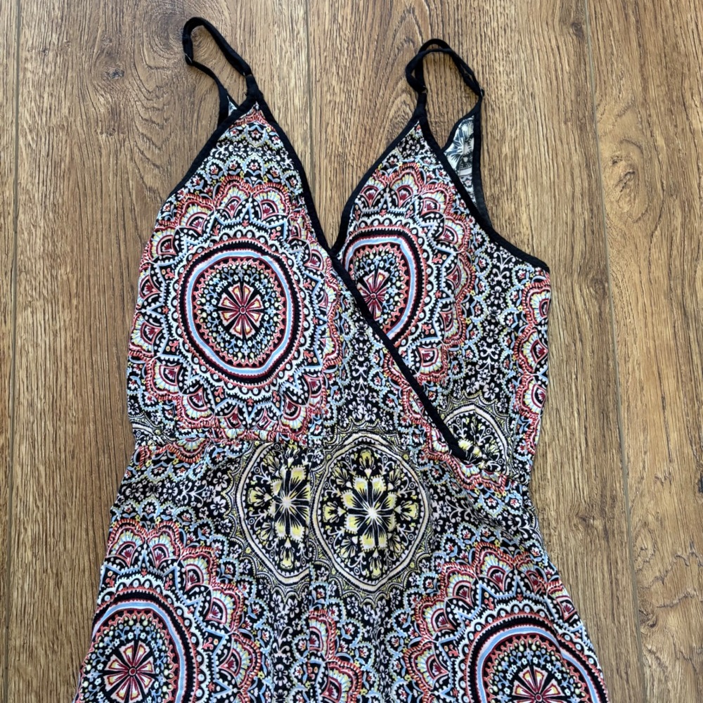 Xhilaration Womens Boho Medallion Paisley Wide Leg Jumpsuit colorful‎ Size M - Picture 8 of 10